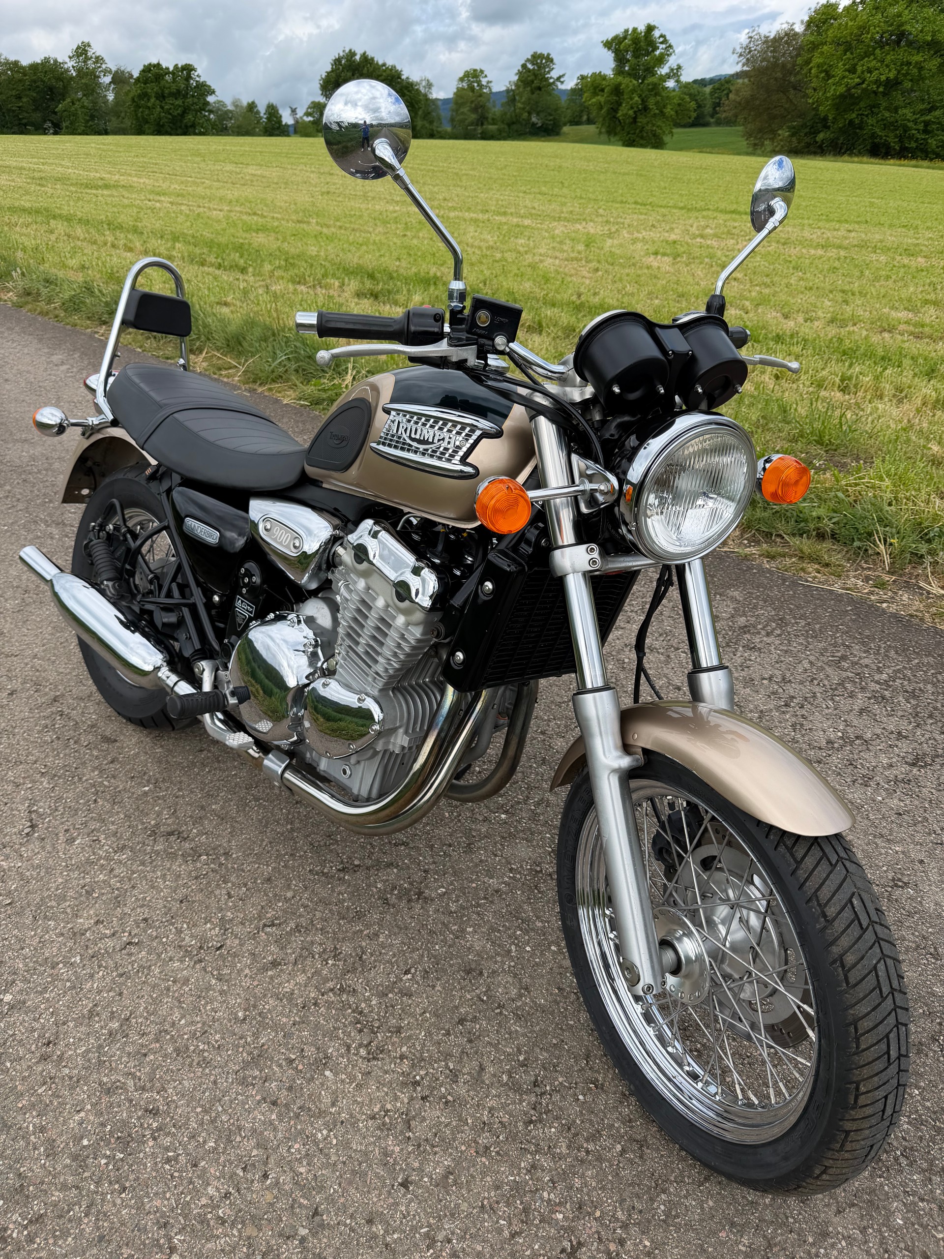 TRIUMPH Thunderbird 900 Sport - service fait / ab Service-image-1