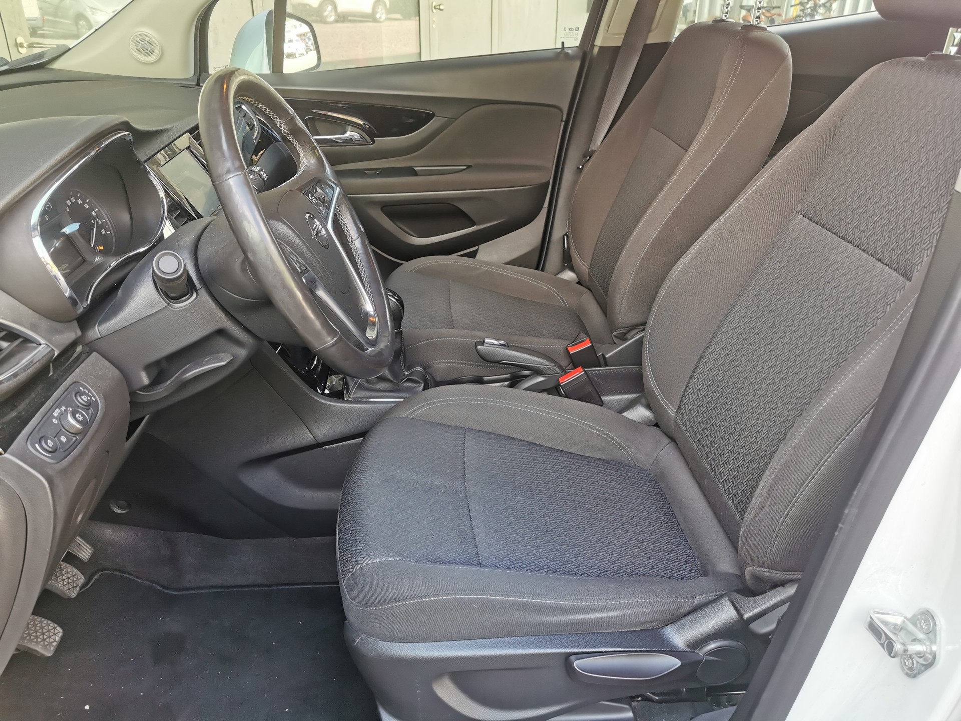 OPEL Mokka X 1.4i 16V Turbo Excellence 4WD-image-9