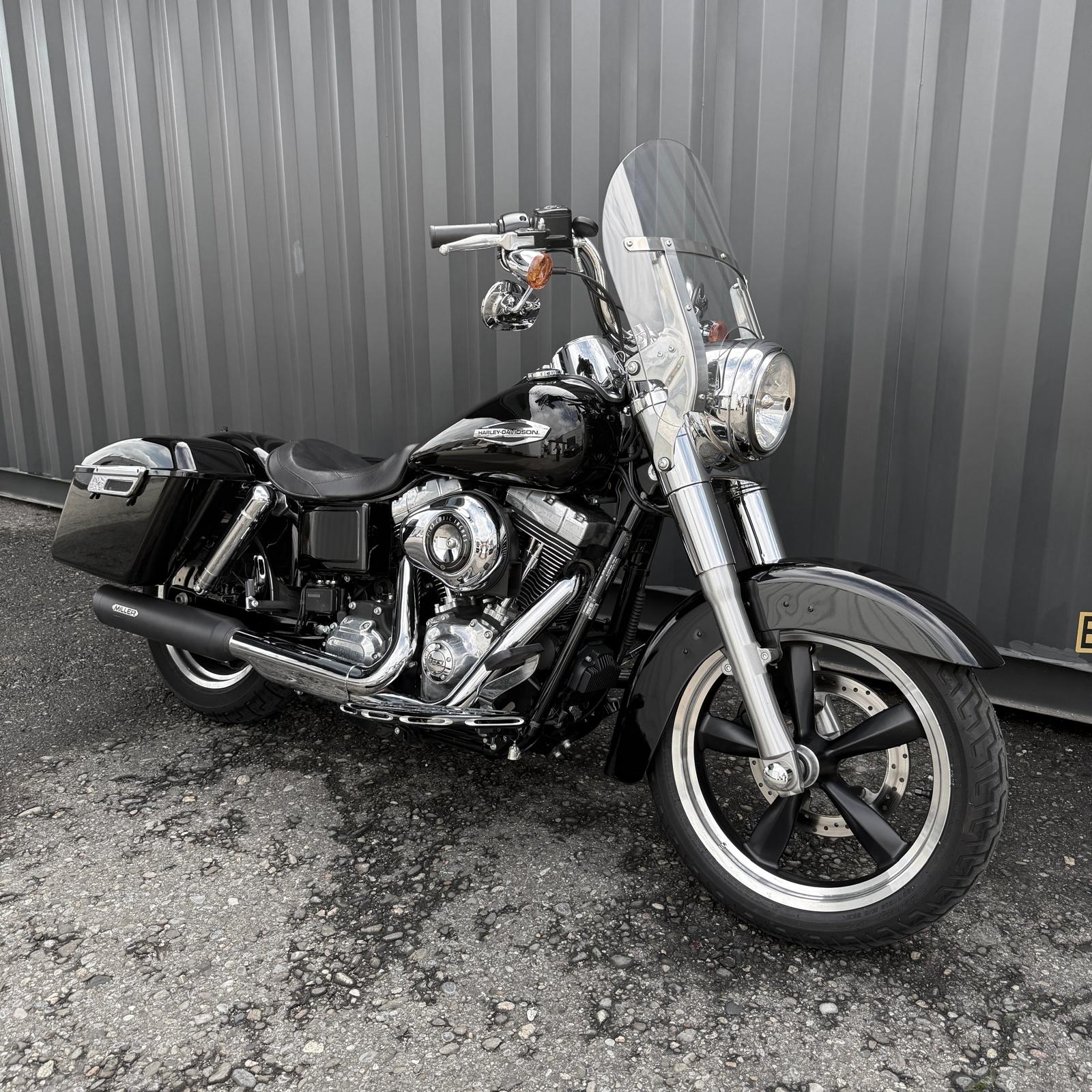 HARLEY-DAVIDSON FLD Dyna Switchback ABS-image-4