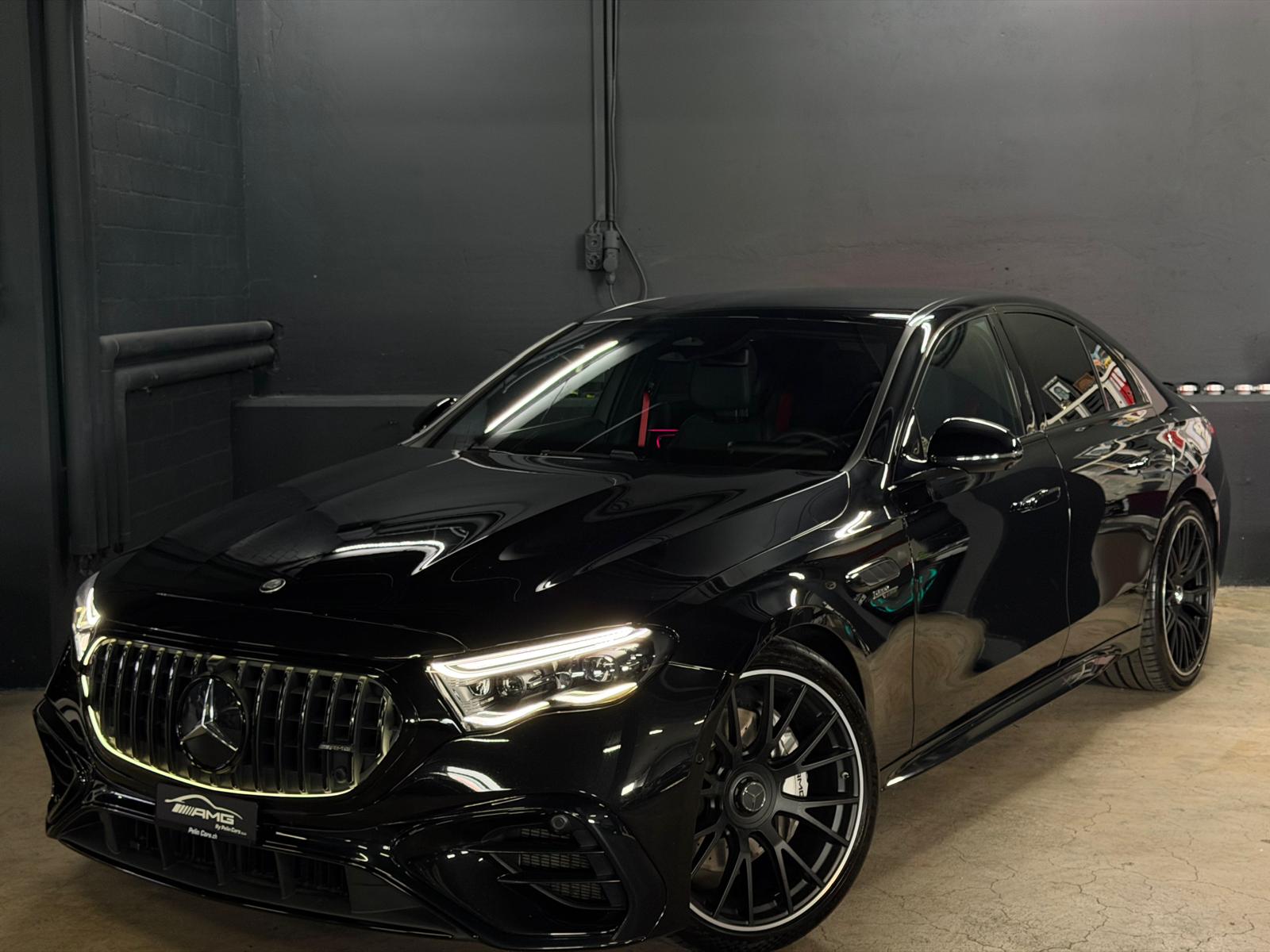 MERCEDES-BENZ E 53 AMG Hybrid Limited All Black Performance 4Matic+ 9G-Tronic 5Jahre Werksgarantie&Gratisservice-showroom-element-1