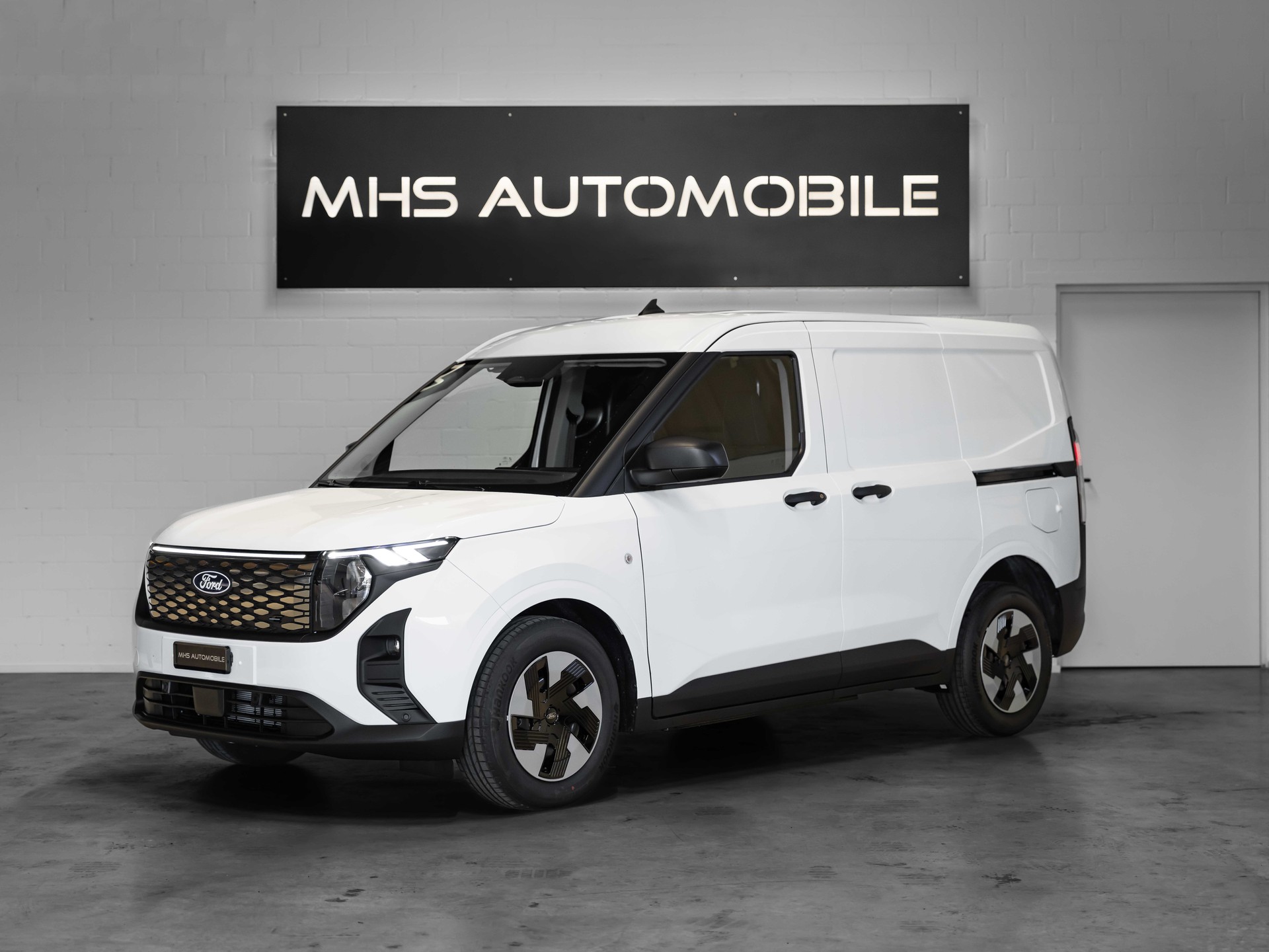 FORD E-Transit Courier Van Trend 43,5kWh