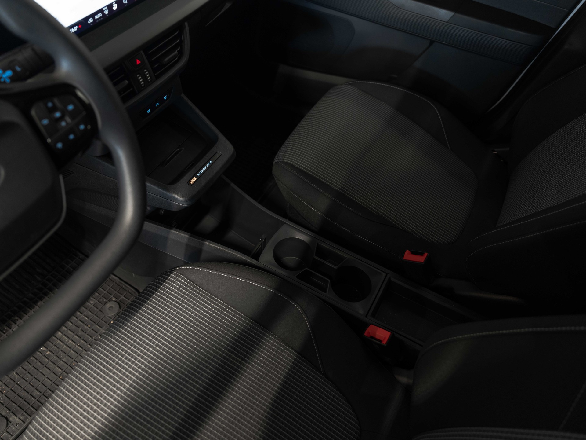 FORD E-Transit Courier Van Trend 43,5kWh-image-21