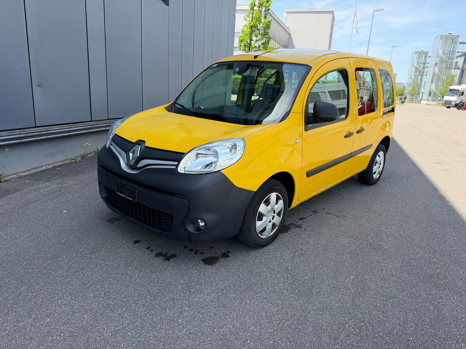 RENAULT Kangoo Medium TCe 115 Business A