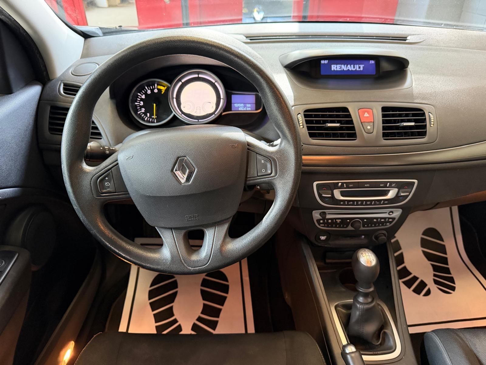 RENAULT Mégane Grandtour 1.4 16V Turbo Dynamique //NEU AB MFK!-image-11