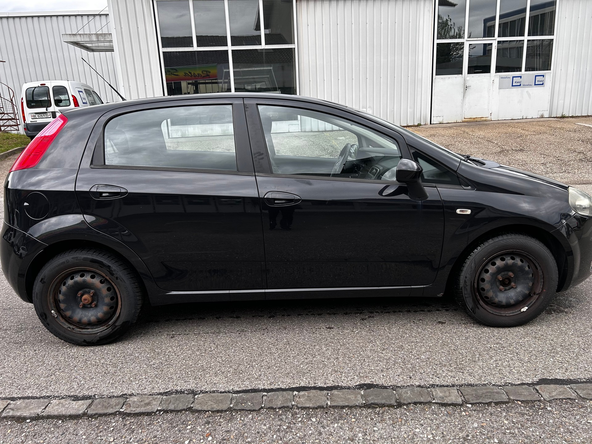FIAT Punto 1.4 Dynamic-image-2