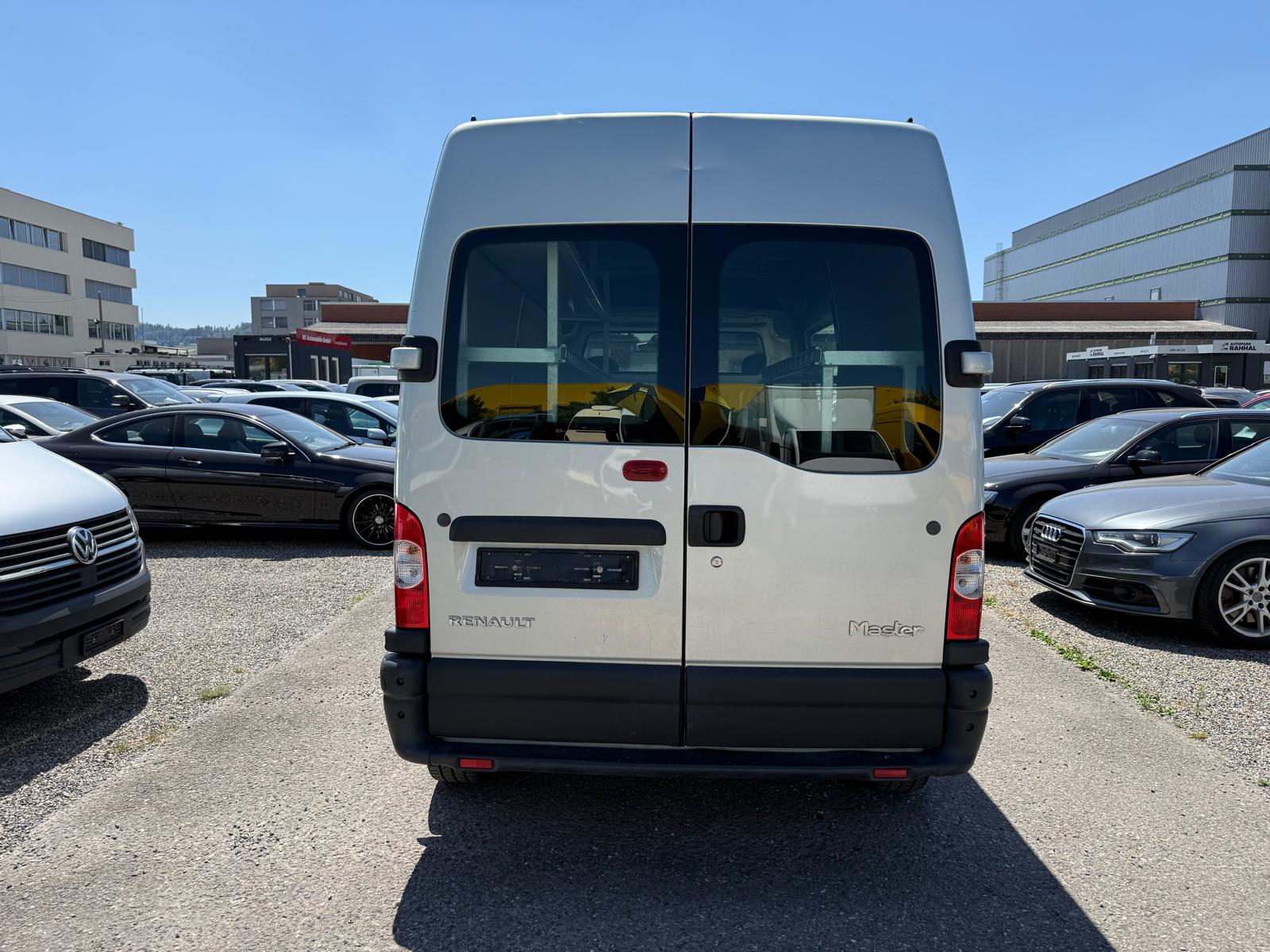RENAULT Master T35 2.5dCi L3H2-image-5