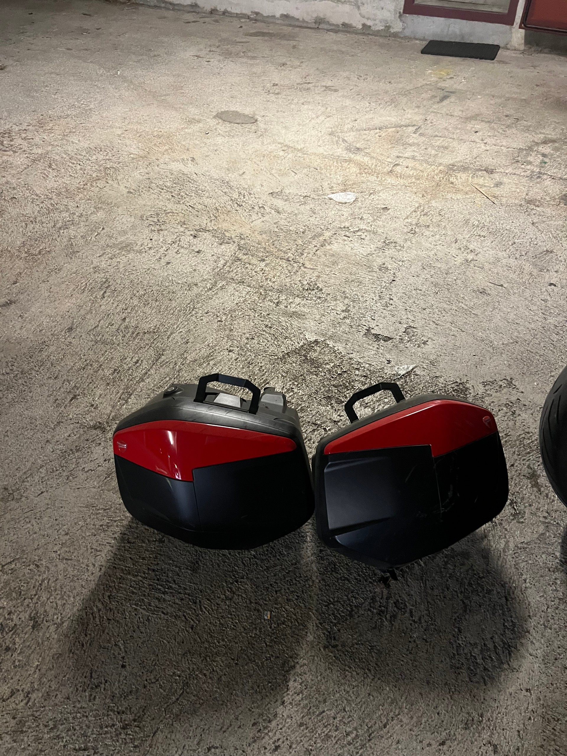 DUCATI Multistrada 1200 Touring Pack-image-7