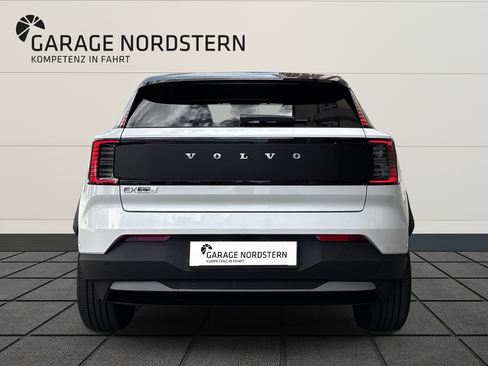 VOLVO EX30 CC E60 Twin Performance AWD-showroom-element-3