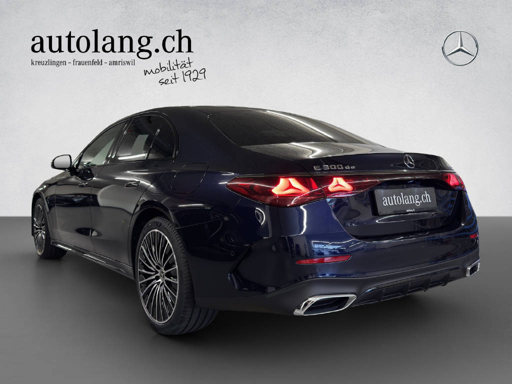 MERCEDES-BENZ E 300 de AMG Line 4Matic-showroom-element-2
