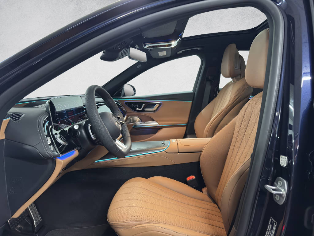MERCEDES-BENZ E 300 de AMG Line 4Matic-image-9