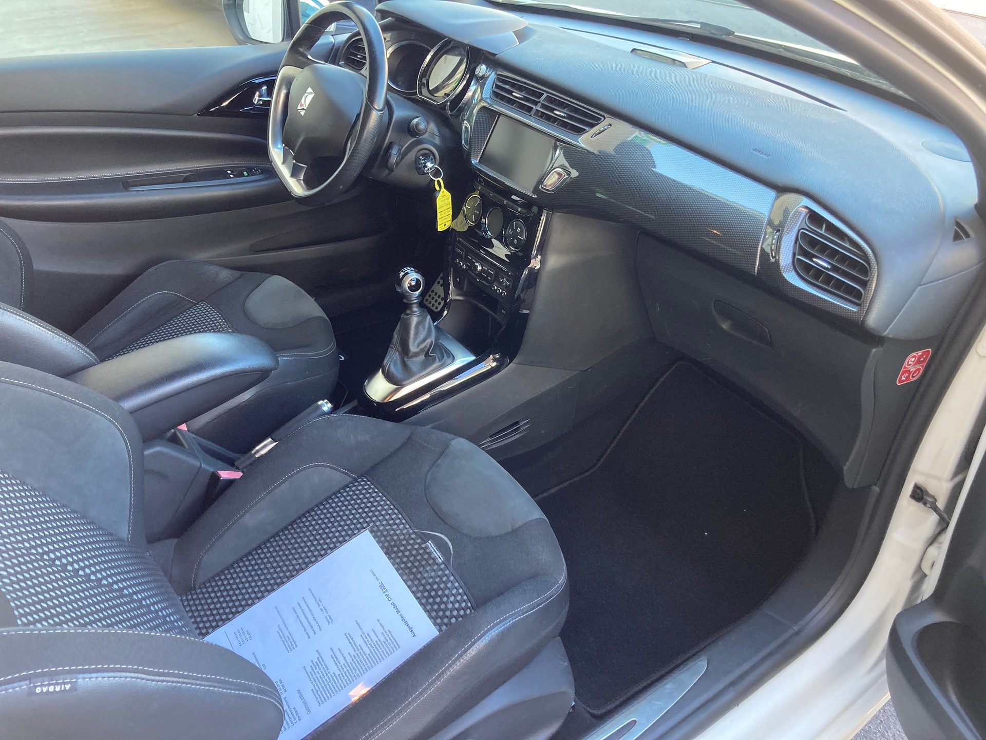 DS AUTOMOBILES 1.6 THP Sport Chic-image-6