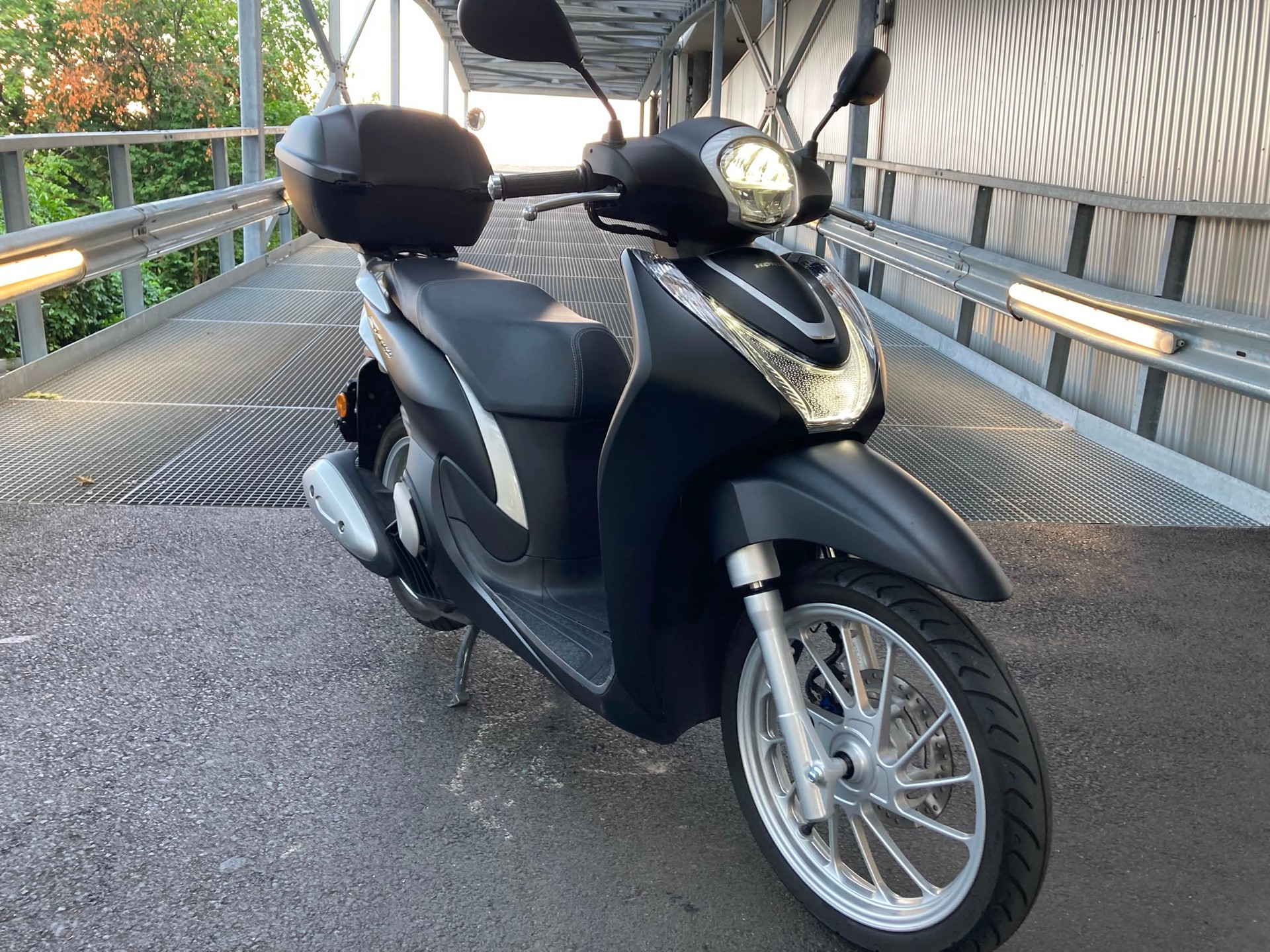 HONDA SH 125 i Mode-image-0
