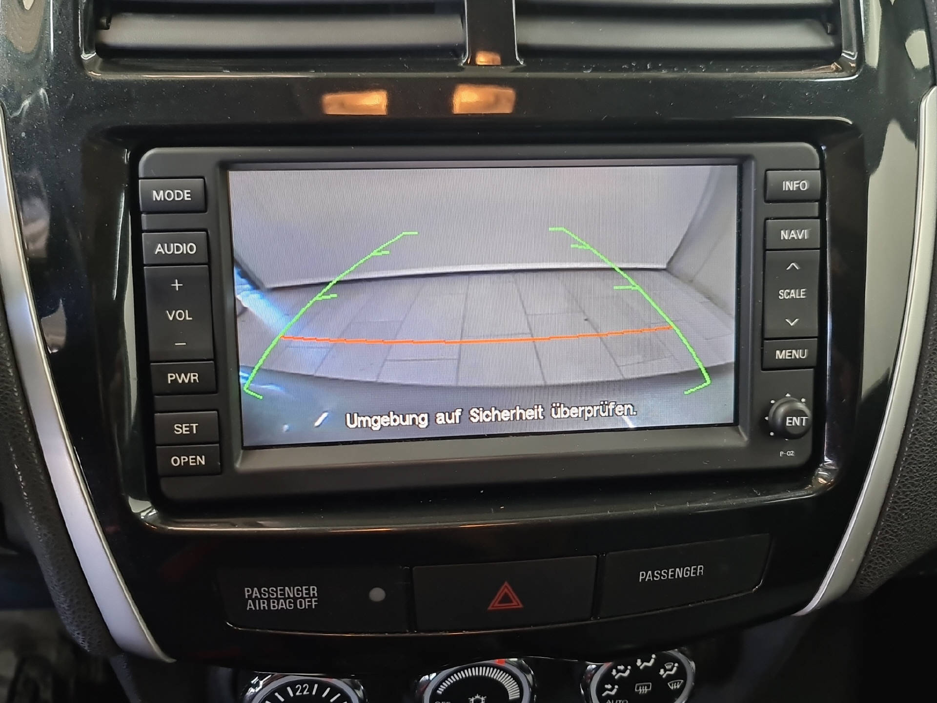 PEUGEOT 4008 1.8 HDi Allure S/S-image-15
