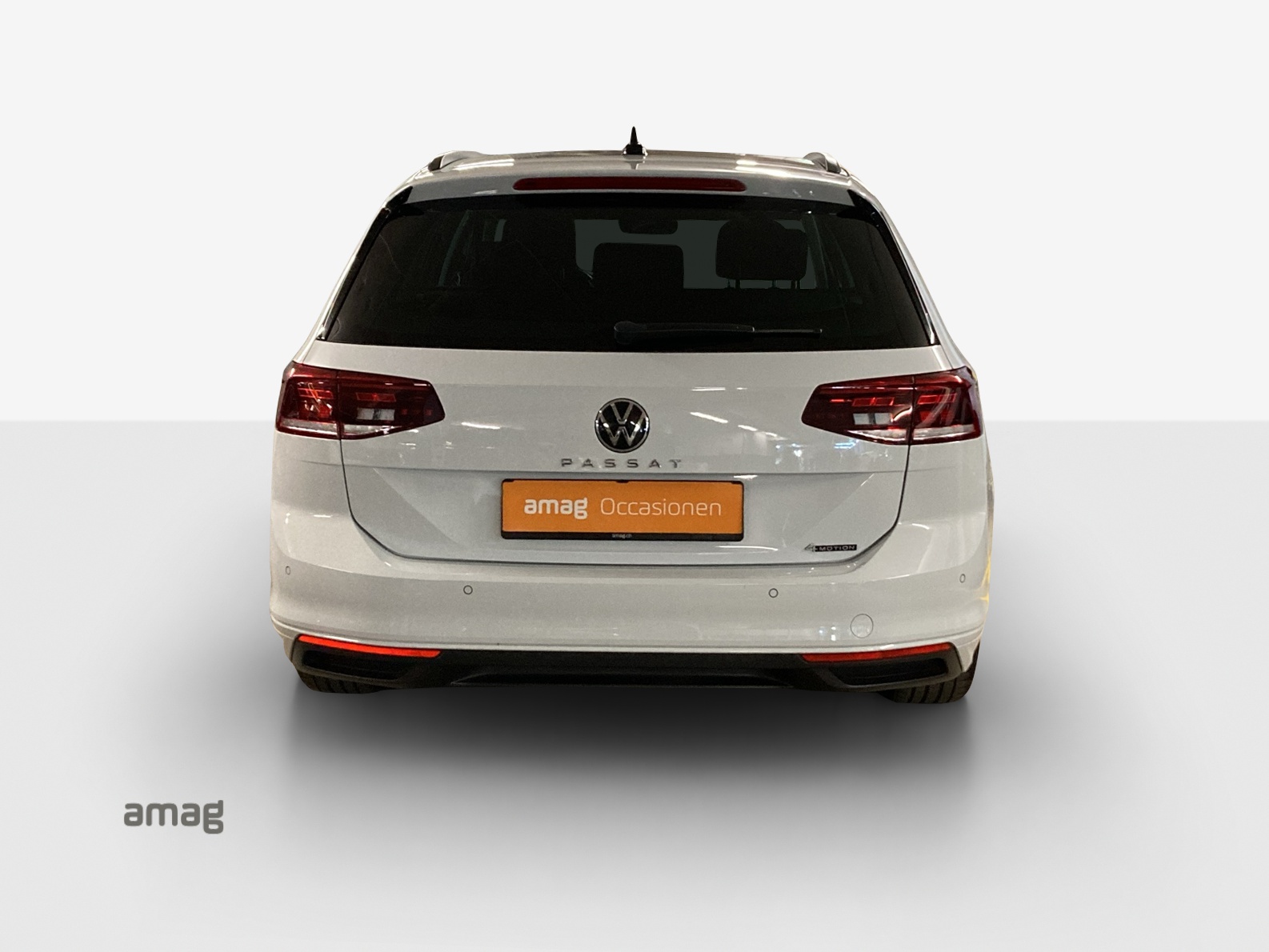 VW Passat 2.0 TDI BMT Business 4Motion DSG-showroom-element-3