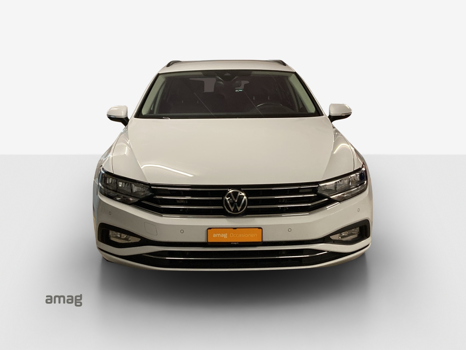 VW Passat 2.0 TDI BMT Business 4Motion DSG-image-6