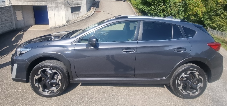 SUBARU XV 2.0 e-Boxer Luxury AWD Lineartronic-showroom-element-1