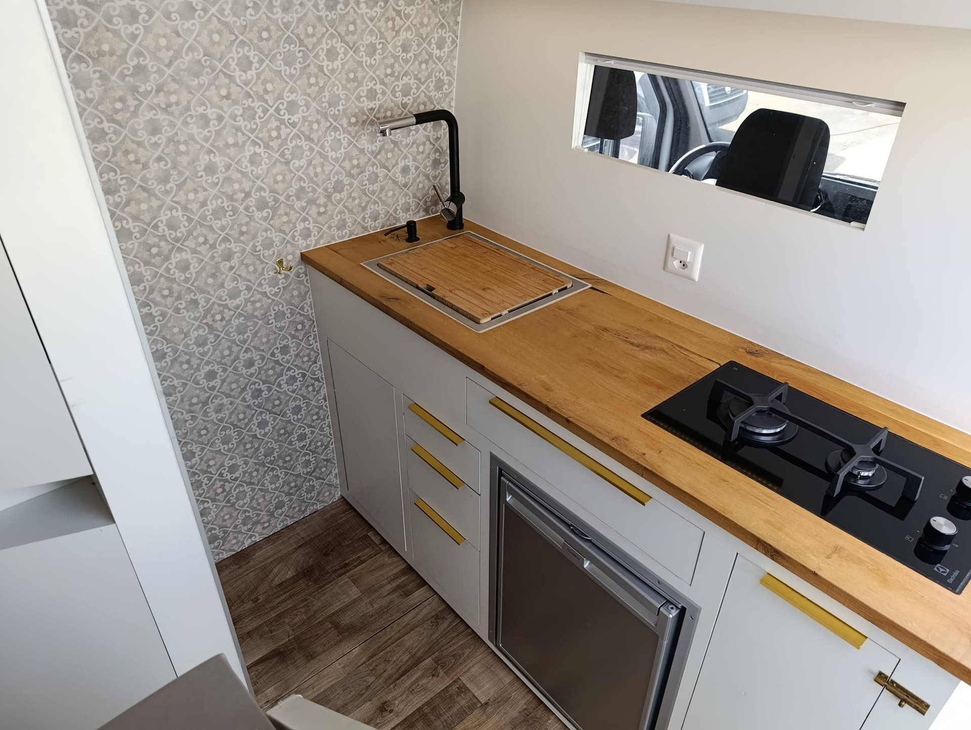 MERCEDES-BENZ Sprinter 314CDI***Bereit für das nächste Abenteuer & komplett autark***-image-13