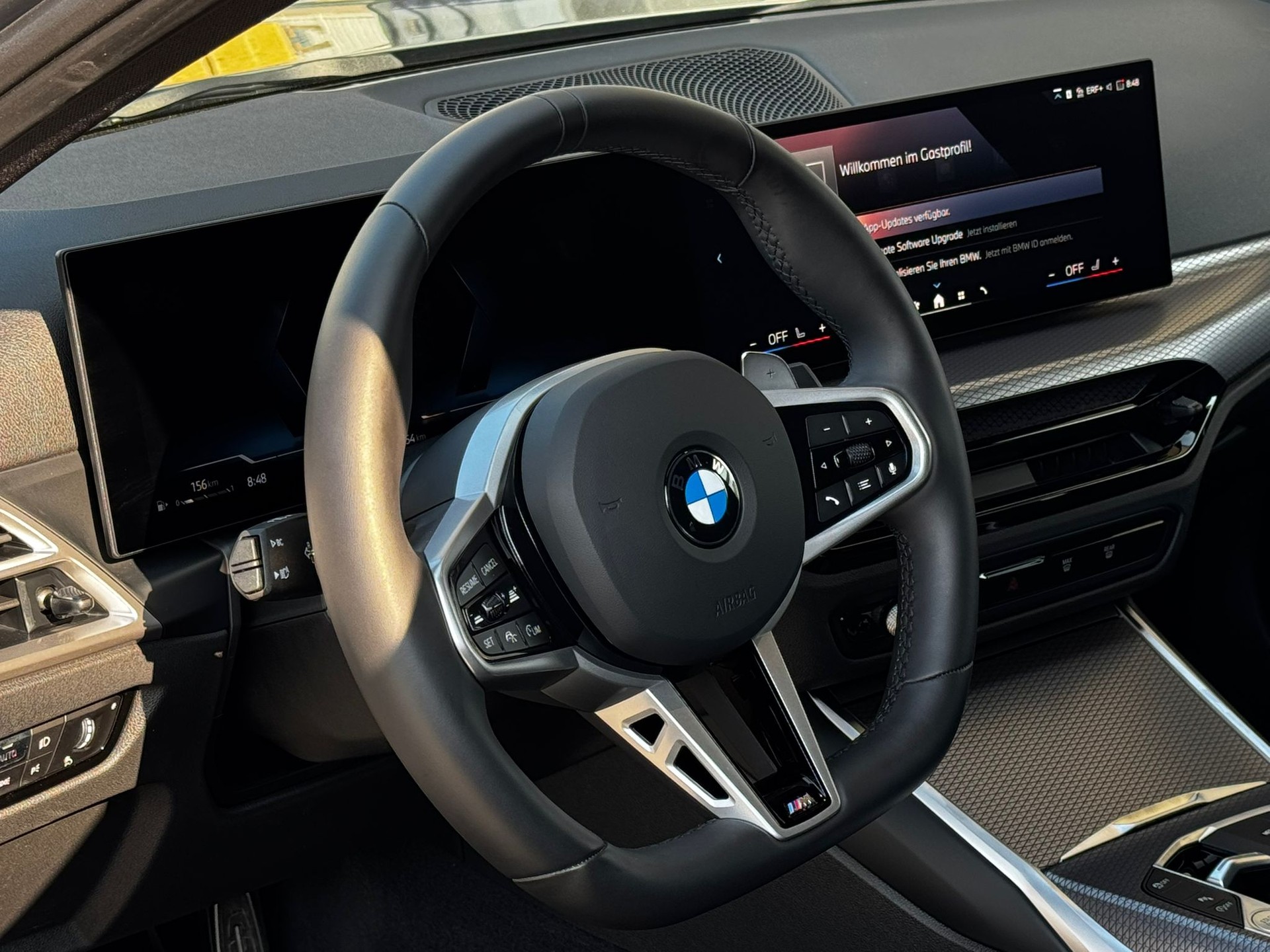 BMW 330i Touring xDrive Steptronic M Sport *Shadow-Line**Live Cockpit**245PS**Modell 2025*-image-7