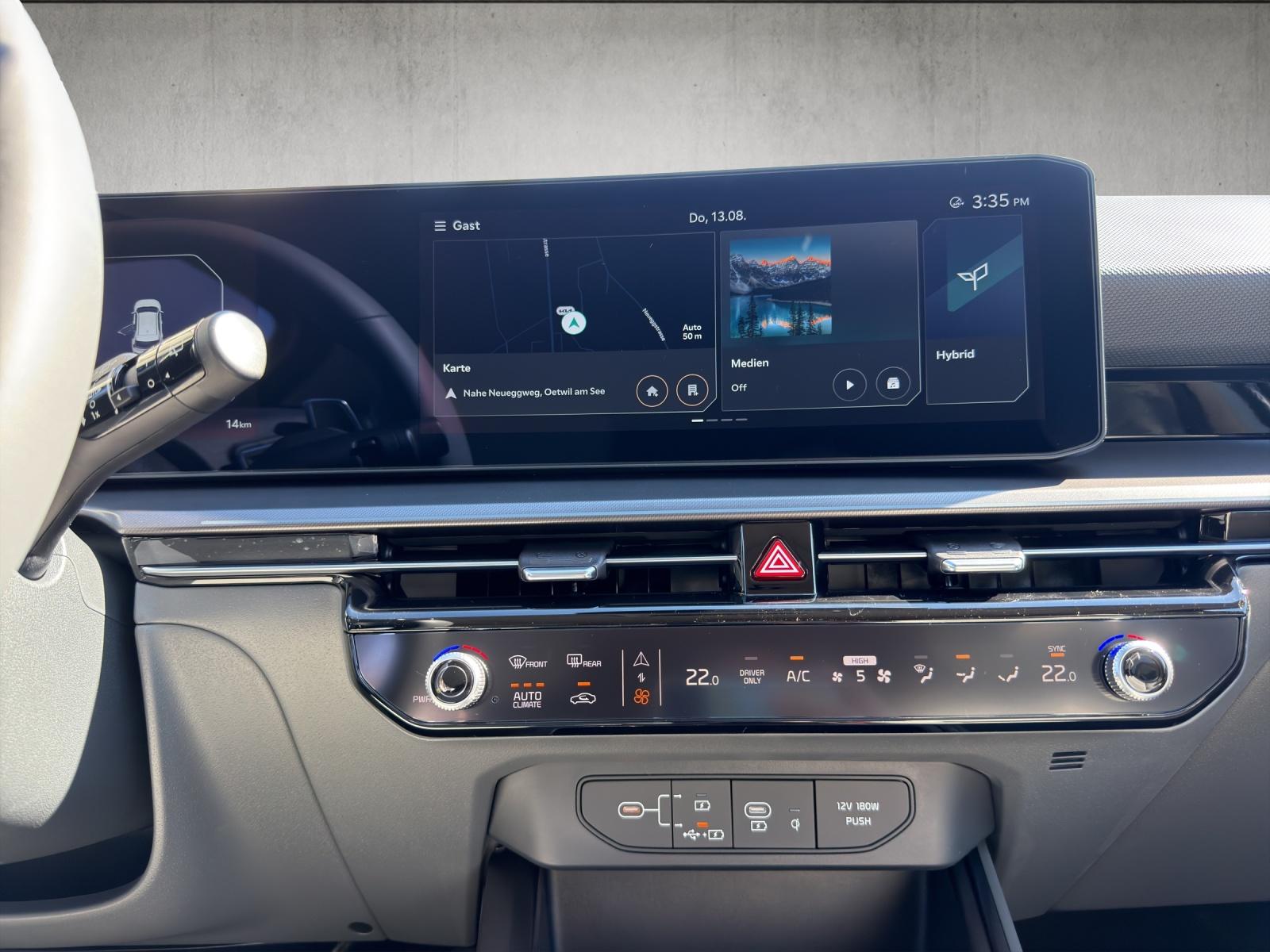 KIA Niro 1.6 GDi Hybrid Style-image-13