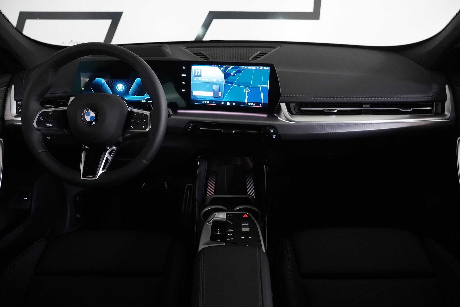 BMW X1 xDrive 23d 48V M Sport Pro-image-17