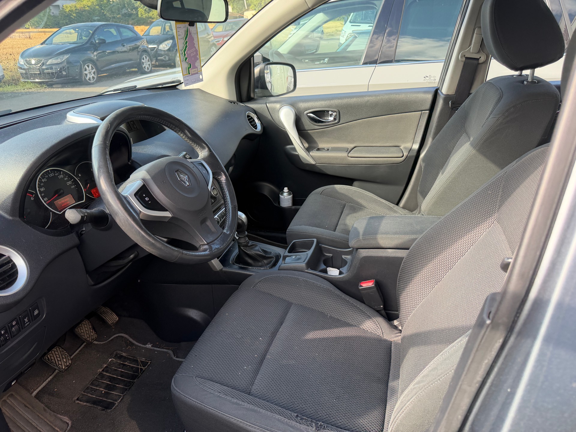 RENAULT Koleos 2.0 dCi Dynamique Luxe 4x4-image-5