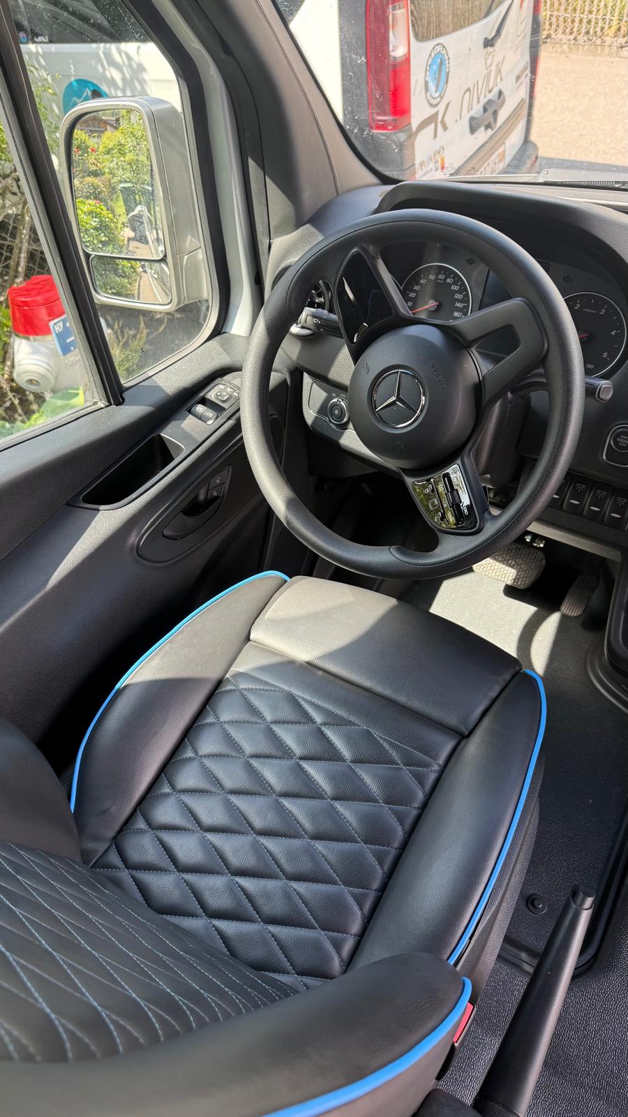 MERCEDES-BENZ 519 CDI-image-2