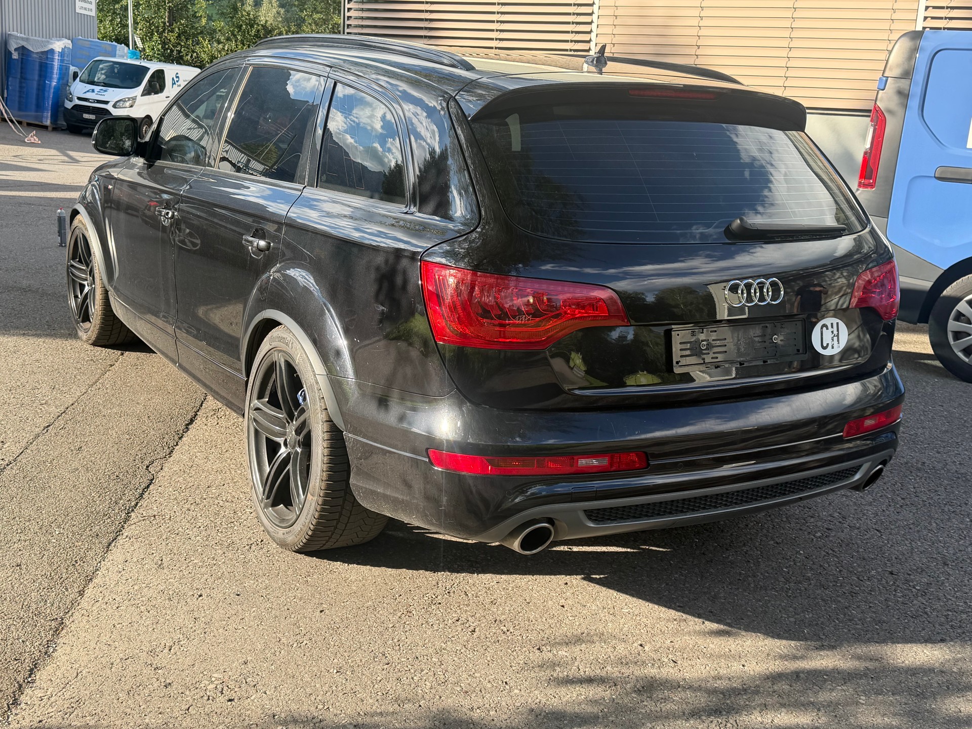 AUDI Q7 4.2 TDI quattro tiptronic-image-6