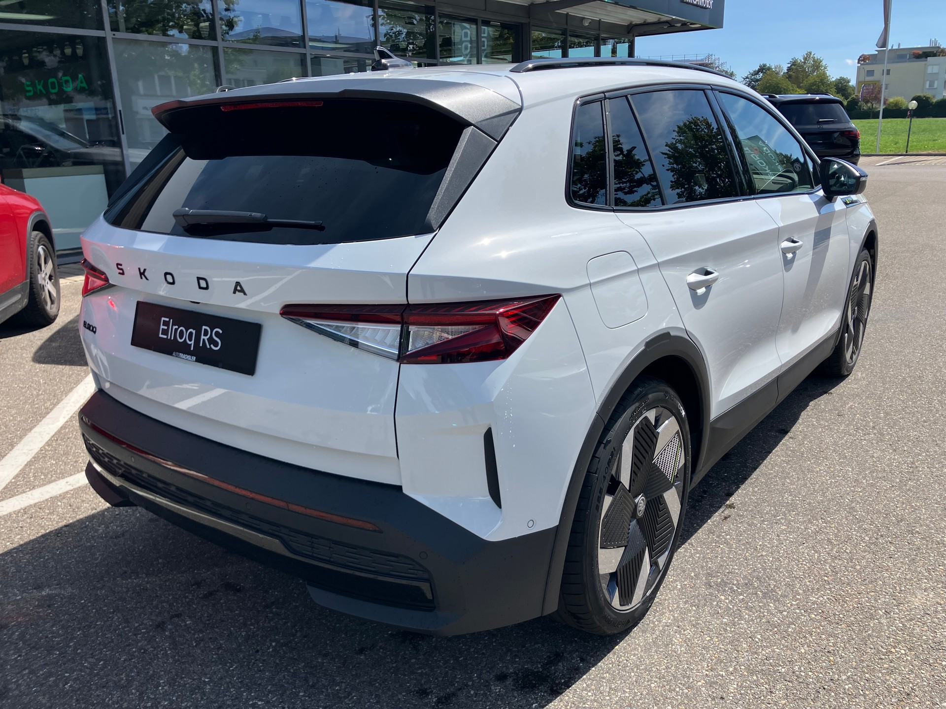 SKODA Elroq RS 4x4-image-5
