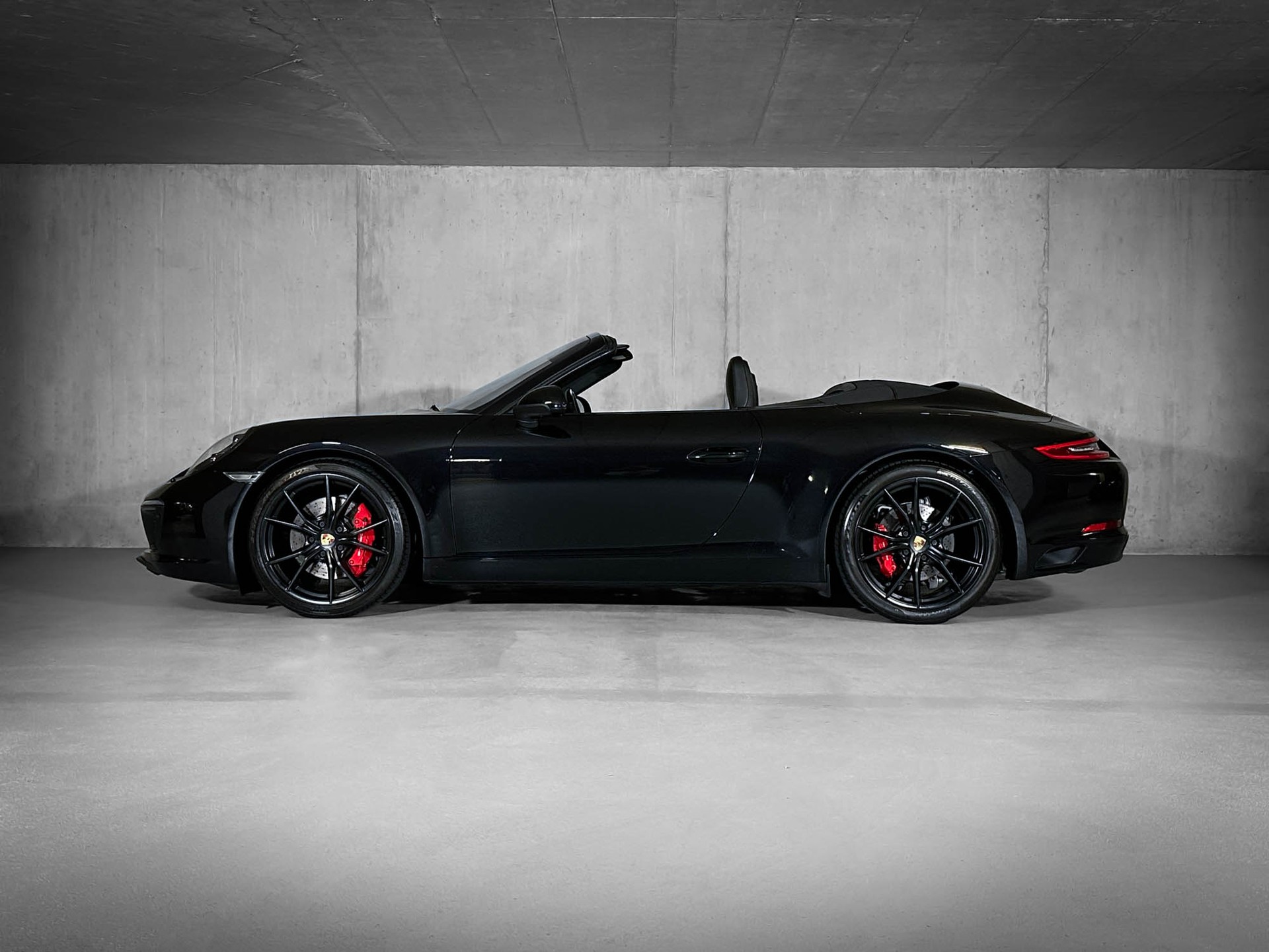 PORSCHE 911 Cabrio Carrera S PDK-showroom-element-2