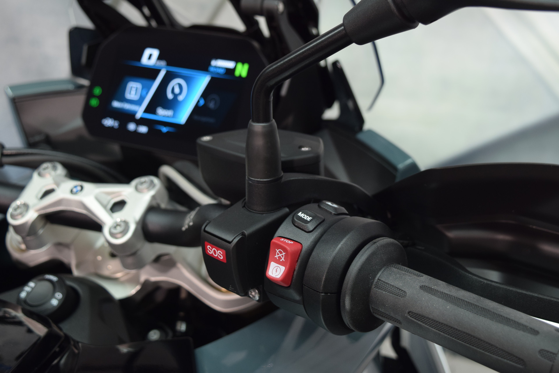 BMW S 1000 XR Sport Tieferlegung - Sofort verfügbar!-image-7