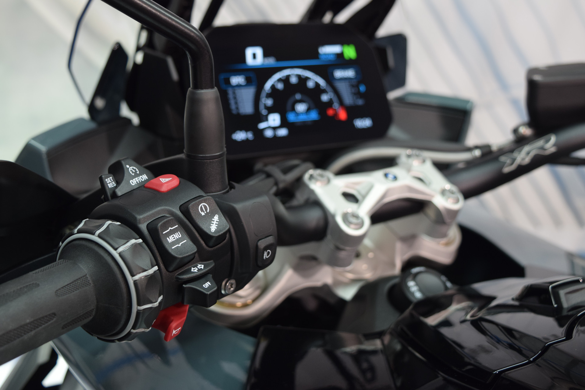 BMW S 1000 XR Sport Tieferlegung - Sofort verfügbar!-image-6