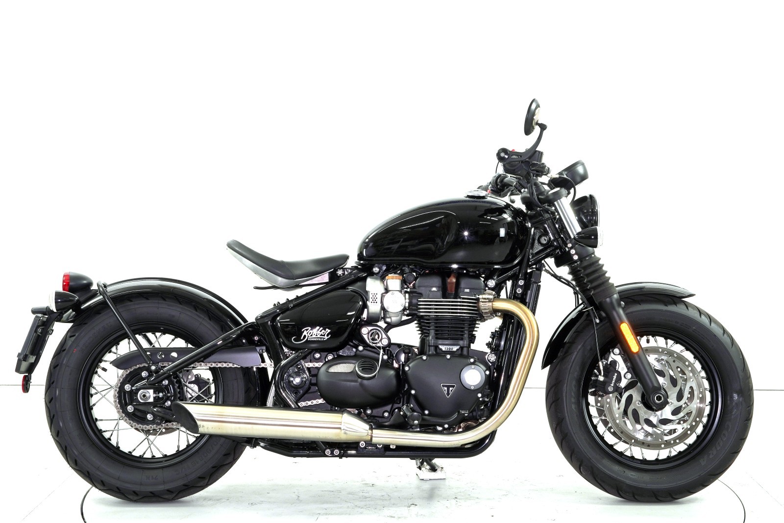 TRIUMPH Bonneville 1200 Bobber ABS-image-3