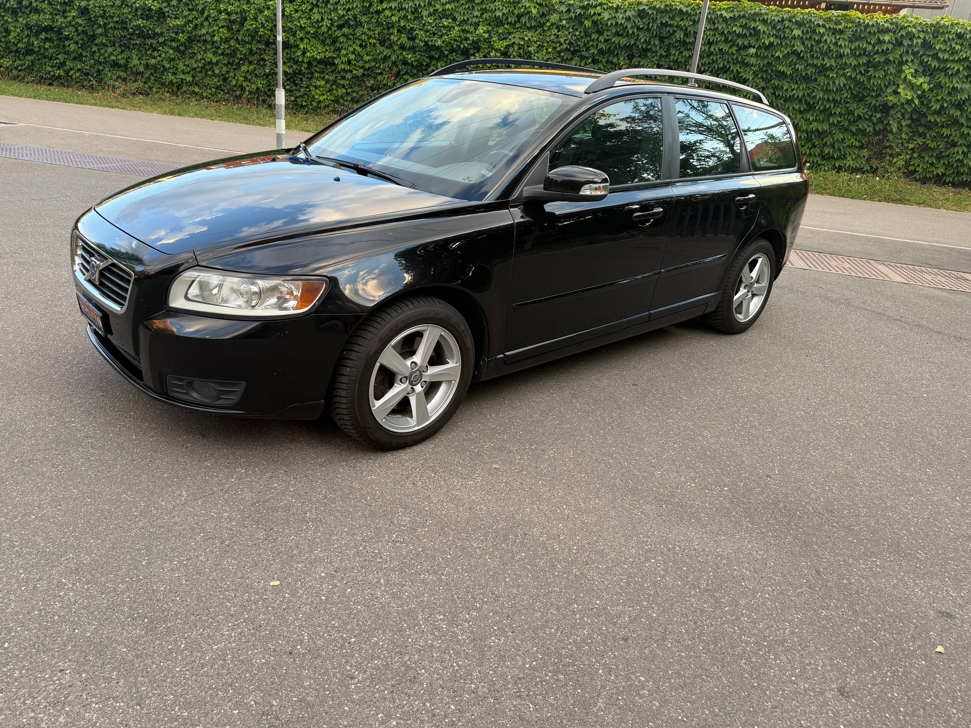 VOLVO V50 2.0D Momentum-image-14
