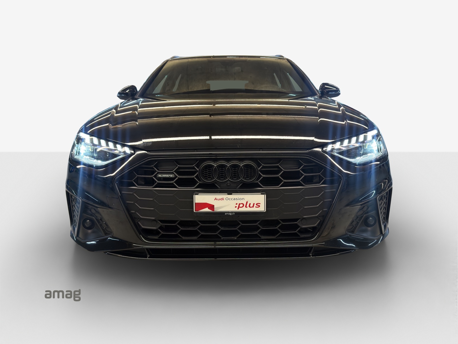 AUDI A4 Avant 40 TDI S line quattro S-tronic-image-6