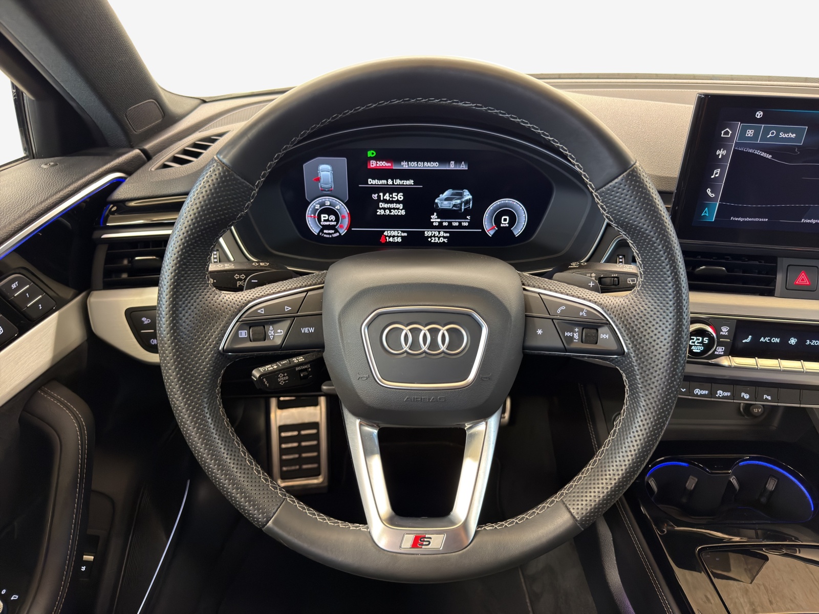 AUDI A4 Avant 40 TDI S line quattro S-tronic-image-9