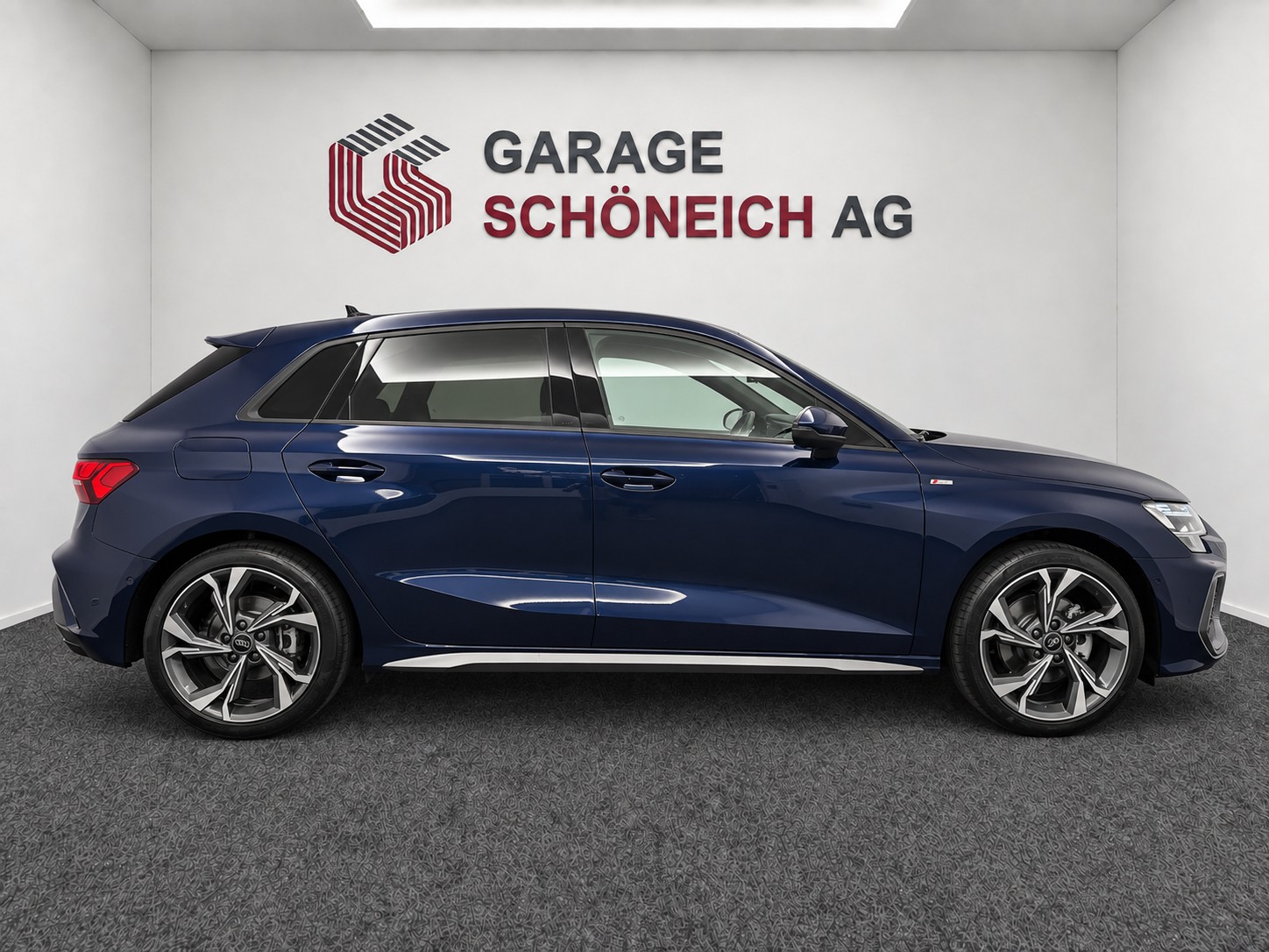 AUDI A3 Sportback 35 TFSI S Line S-Tronic-showroom-element-3