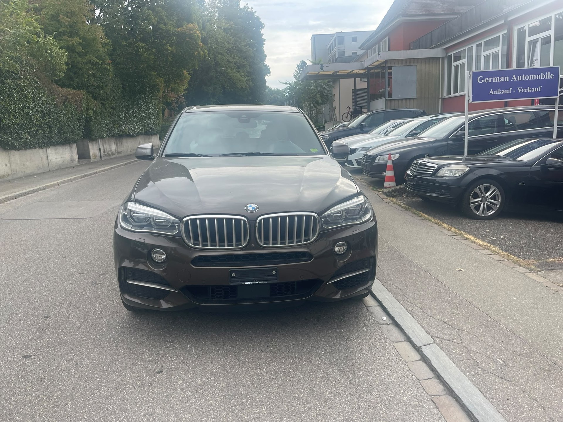 BMW X5 xDrive M50d Steptronic-showroom-element-1