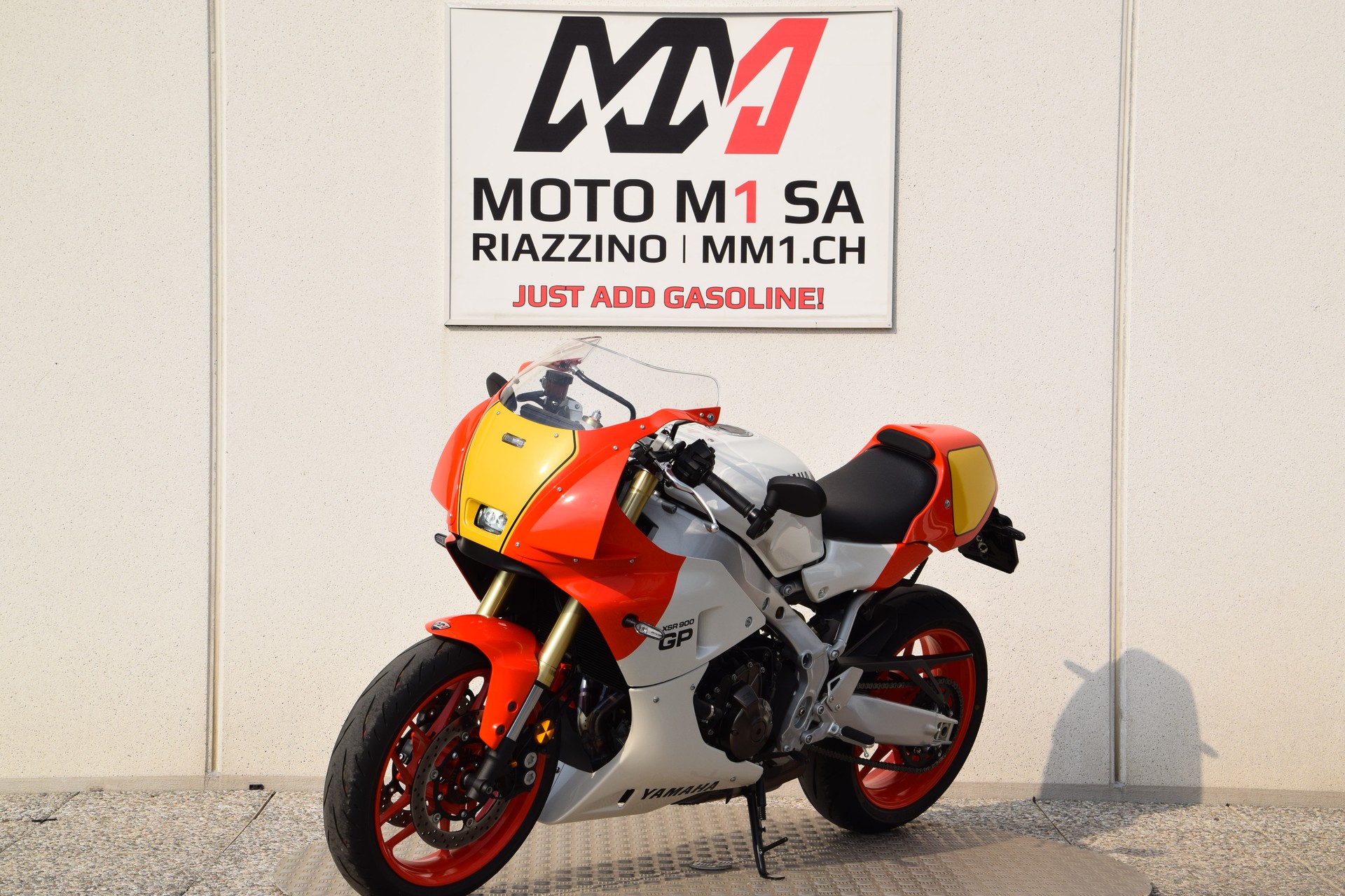 YAMAHA XSR 900 GP-showroom-element-3