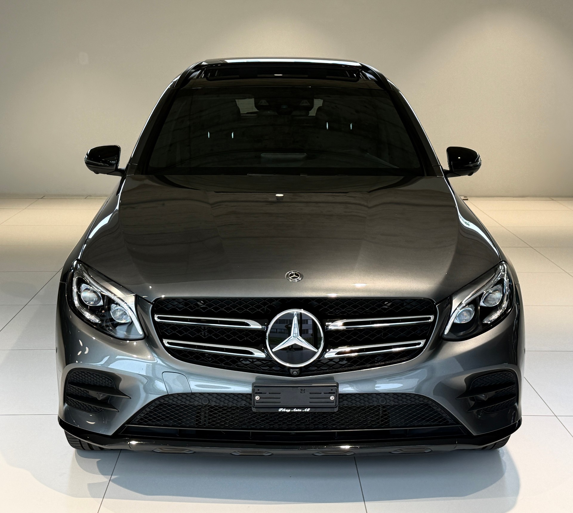 MERCEDES-BENZ GLC 250 d AMG Line 4Matic 9G-Tronic / CH-Fahrzeug / Panoramadach / Distanzregler / 360grd Kamera-image-30
