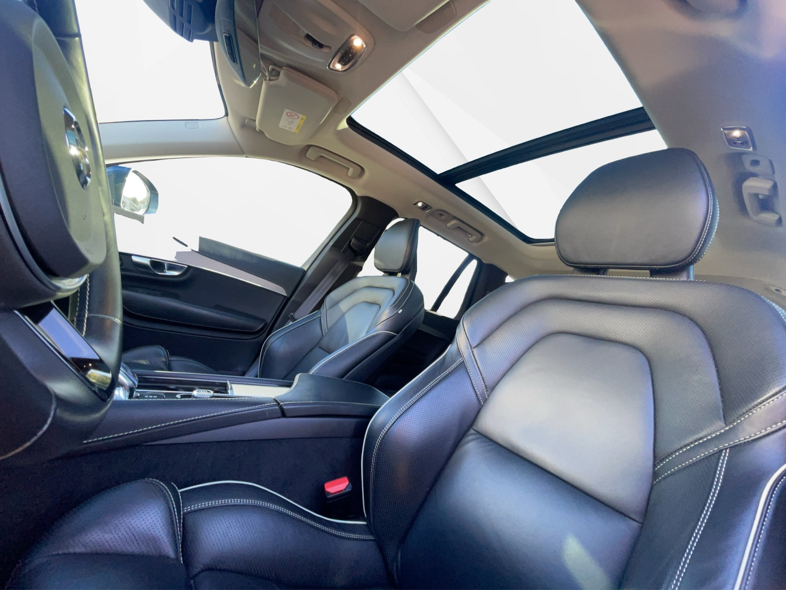 VOLVO XC90 2.0 T8 TE Inscription 7P. eAWD-image-17