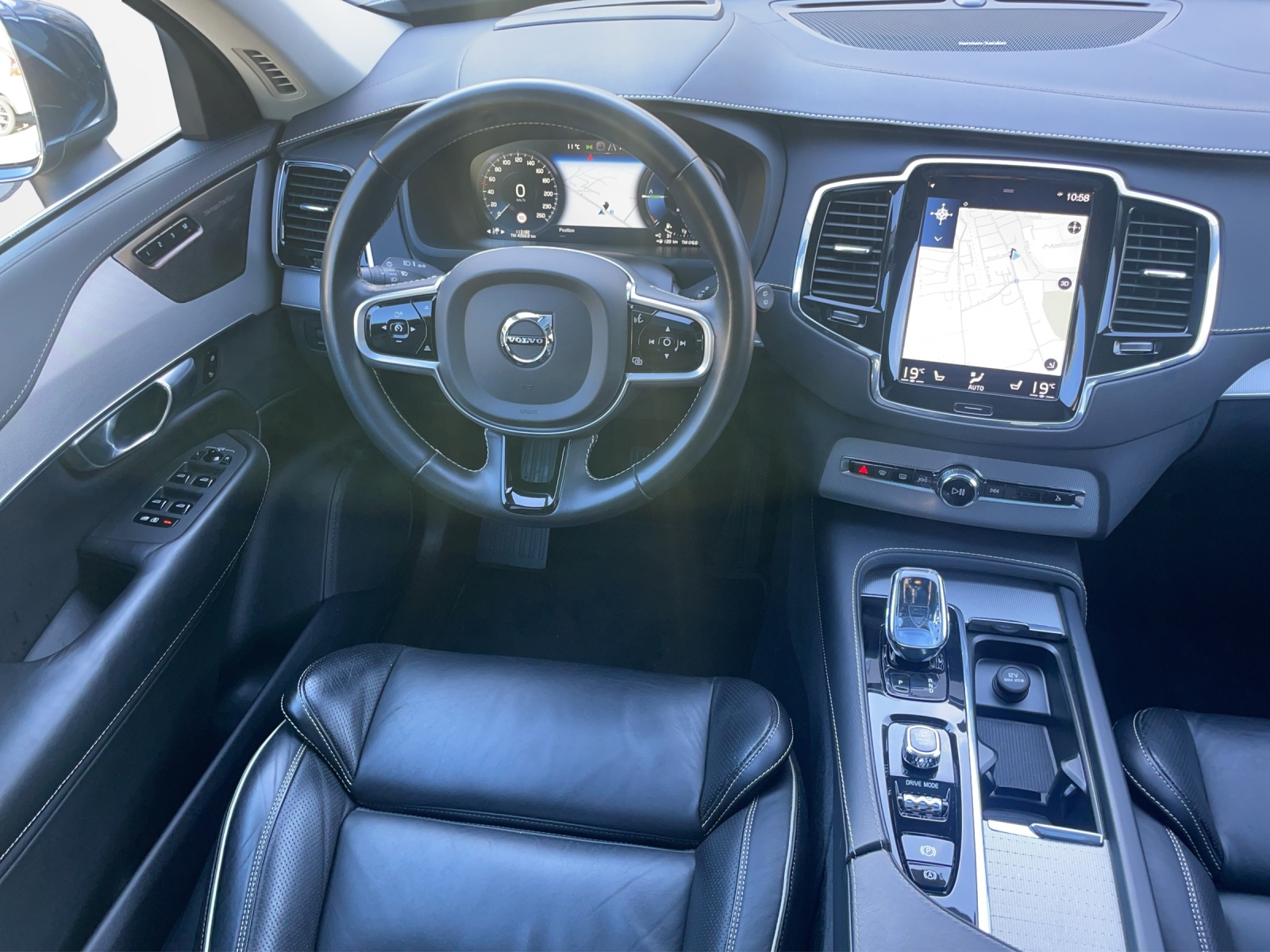 VOLVO XC90 2.0 T8 TE Inscription 7P. eAWD-image-12