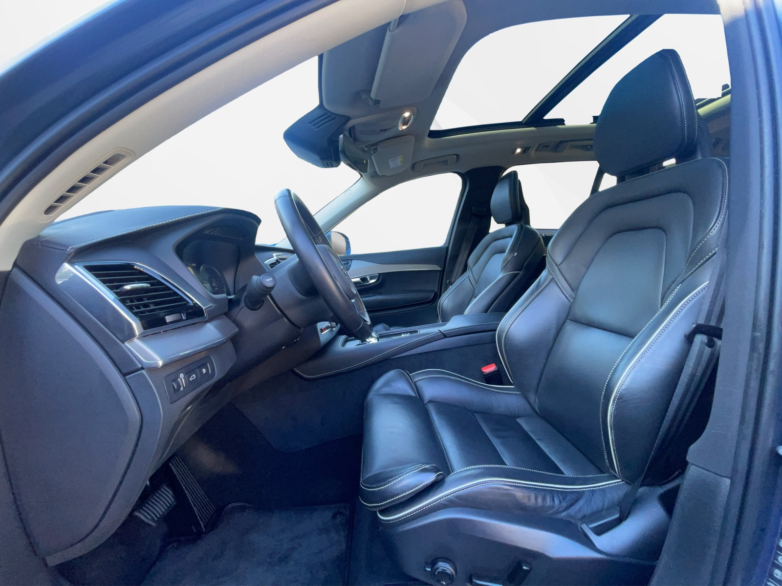 VOLVO XC90 2.0 T8 TE Inscription 7P. eAWD-image-9