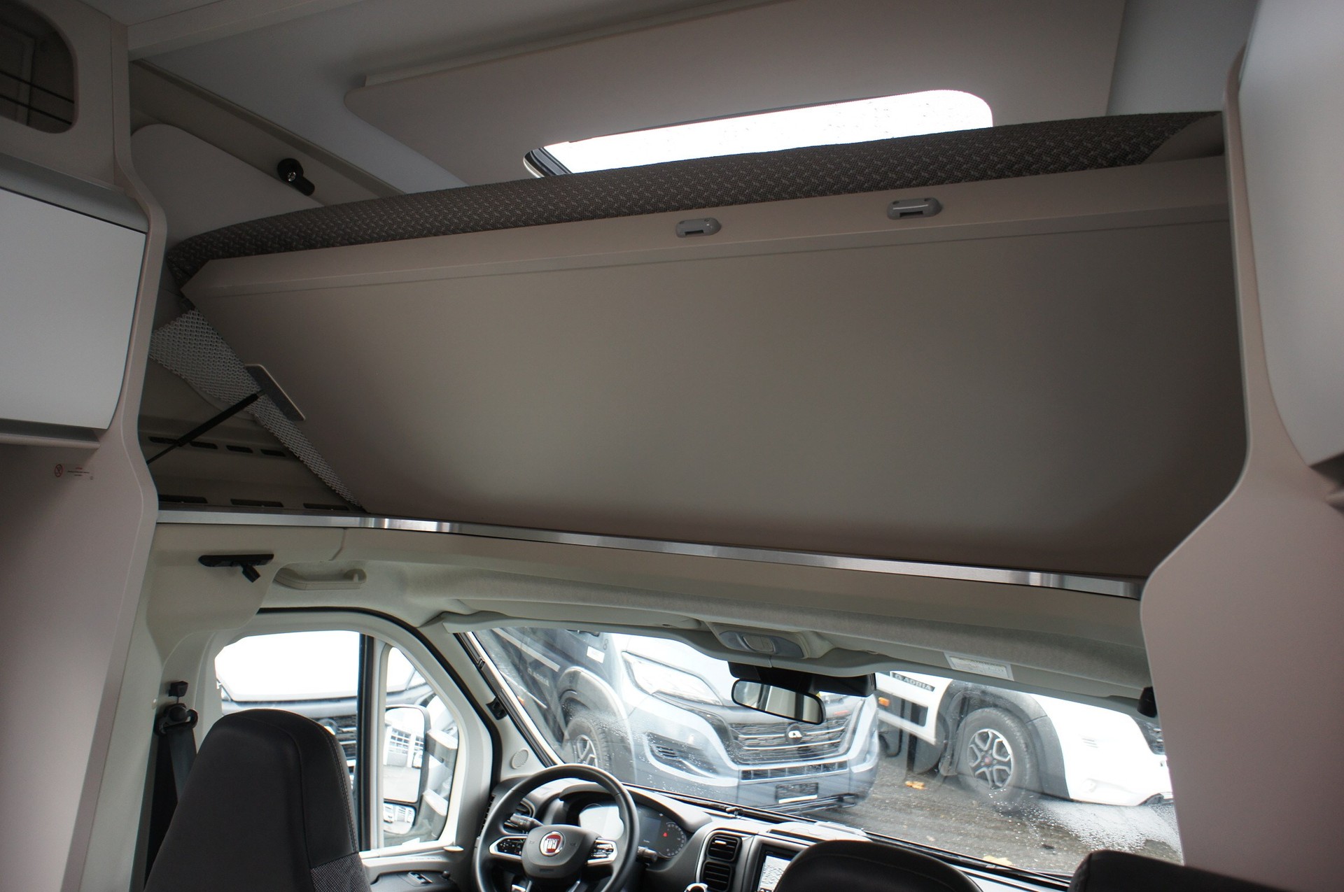 ADRIA Coral XL Plus 660 SL-image-26
