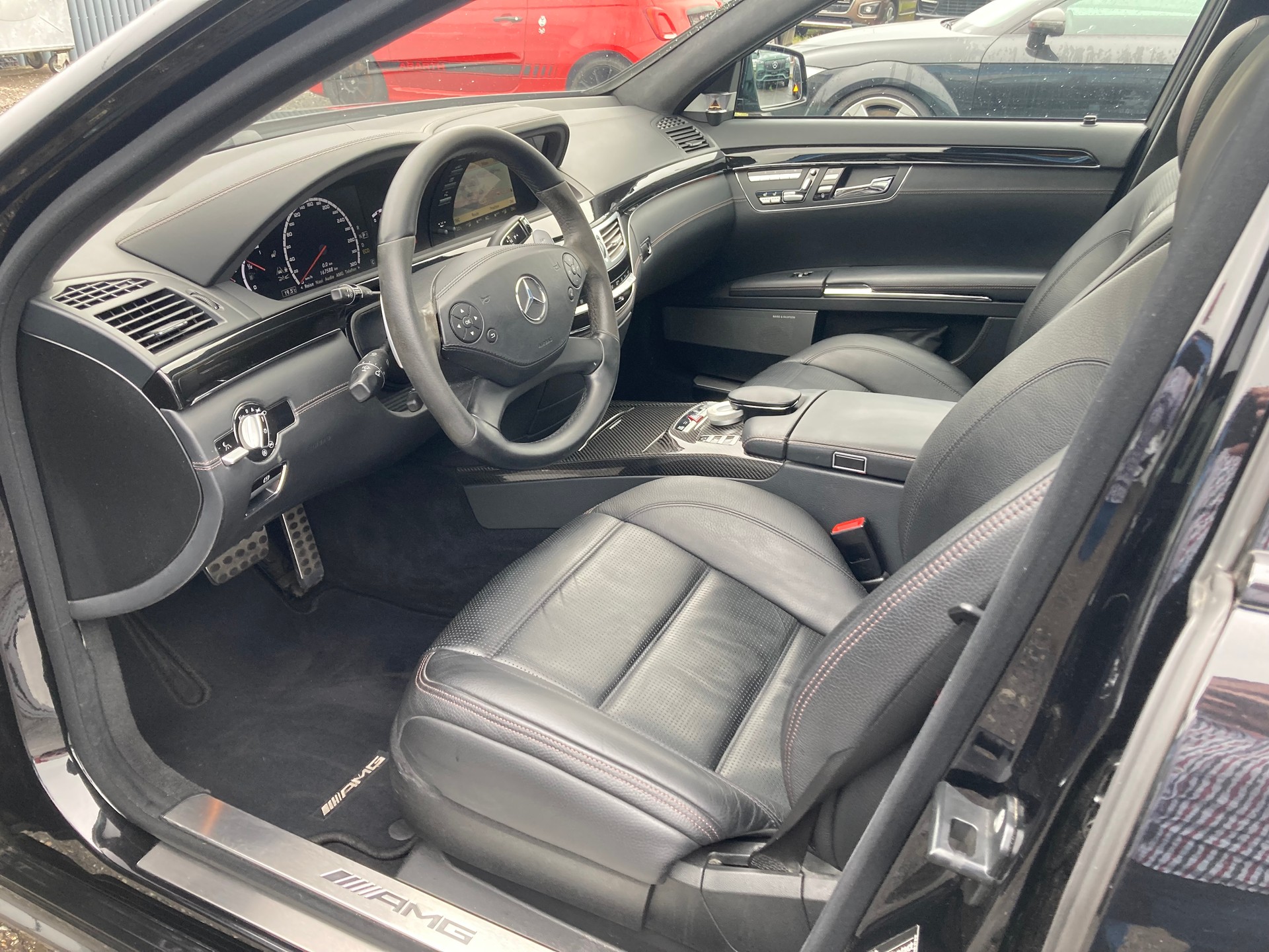 MERCEDES-BENZ S 63 AMG 7G-Tronic-image-5