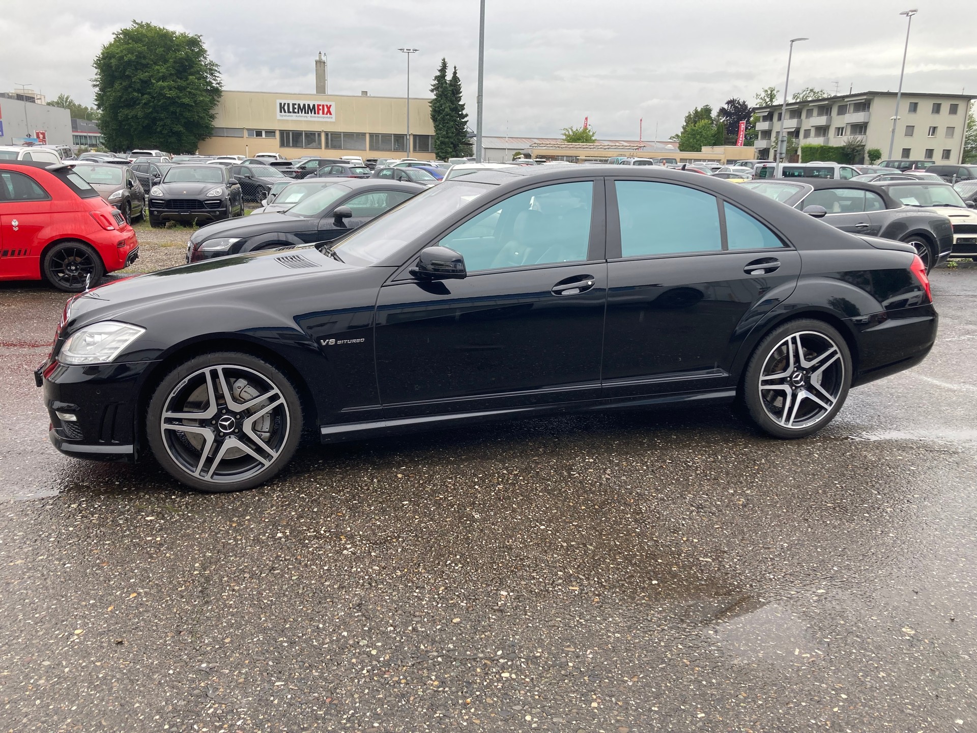 MERCEDES-BENZ S 63 AMG 7G-Tronic-showroom-element-2
