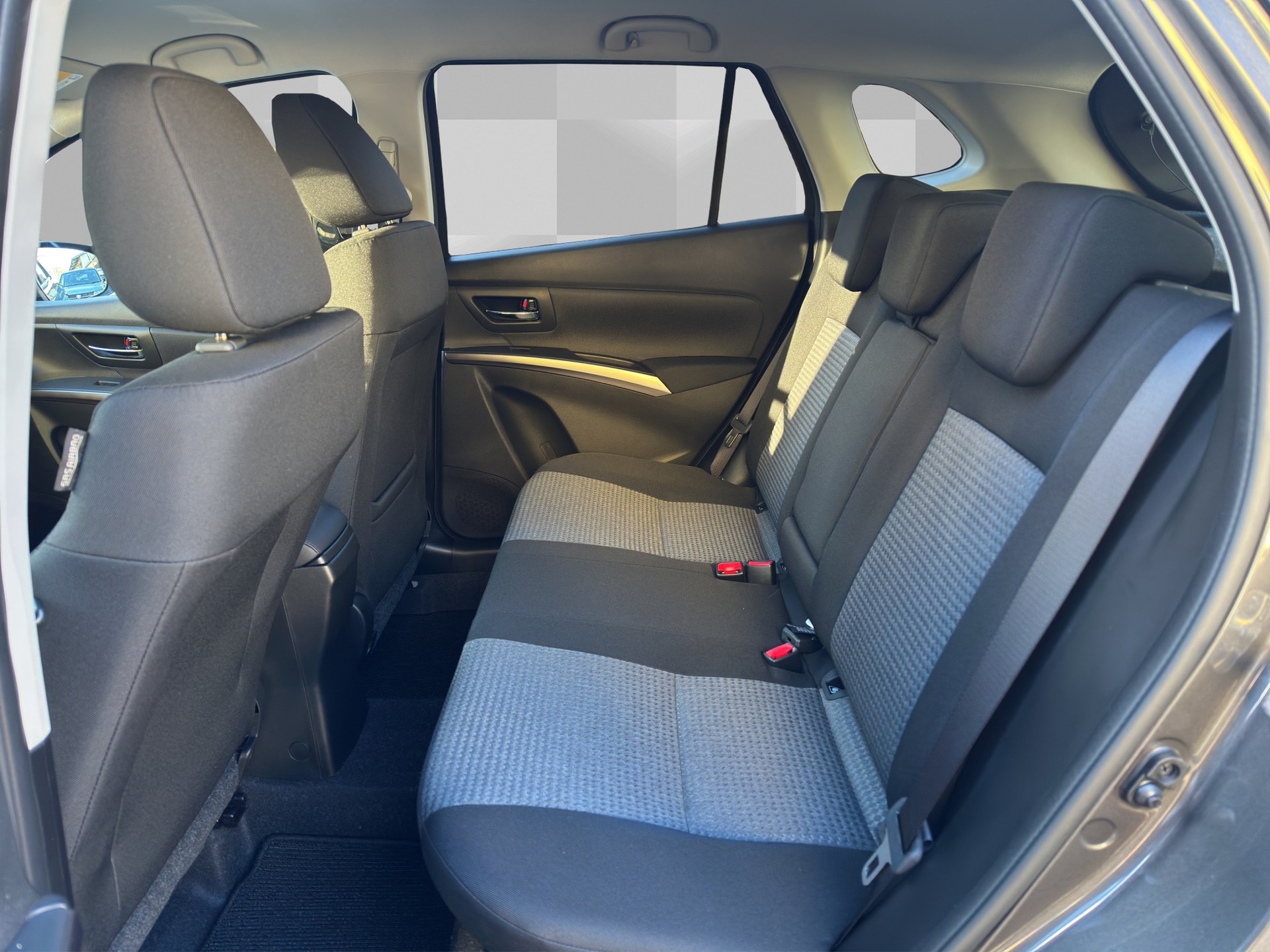 SUZUKI S-Cross 1.5 Compact+ Hybrid-image-5