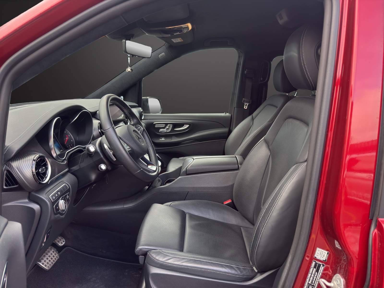 MERCEDES-BENZ V 300 d lang 4Matic 9G-Tronic-image-6