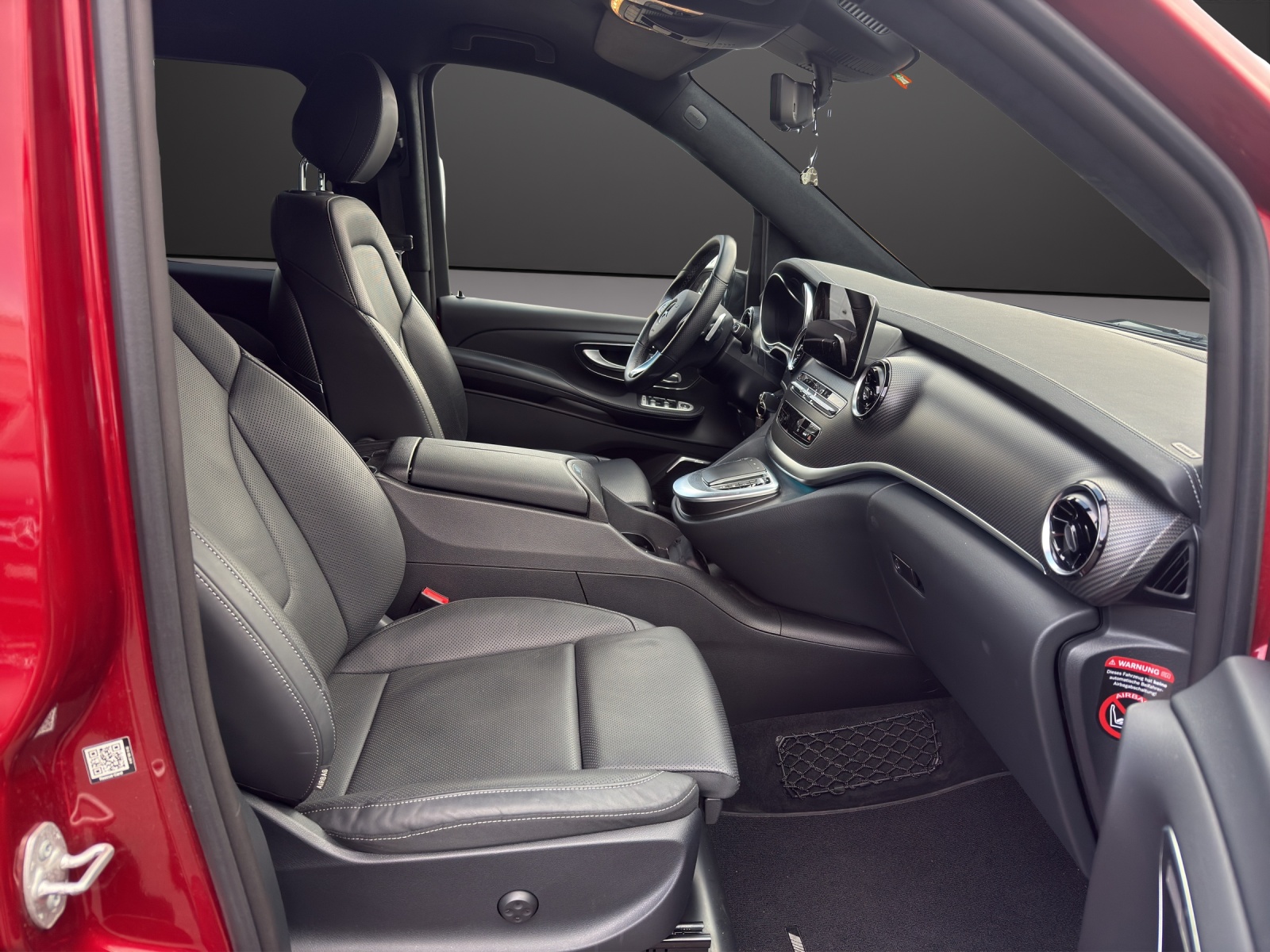 MERCEDES-BENZ V 300 d lang 4Matic 9G-Tronic-image-9