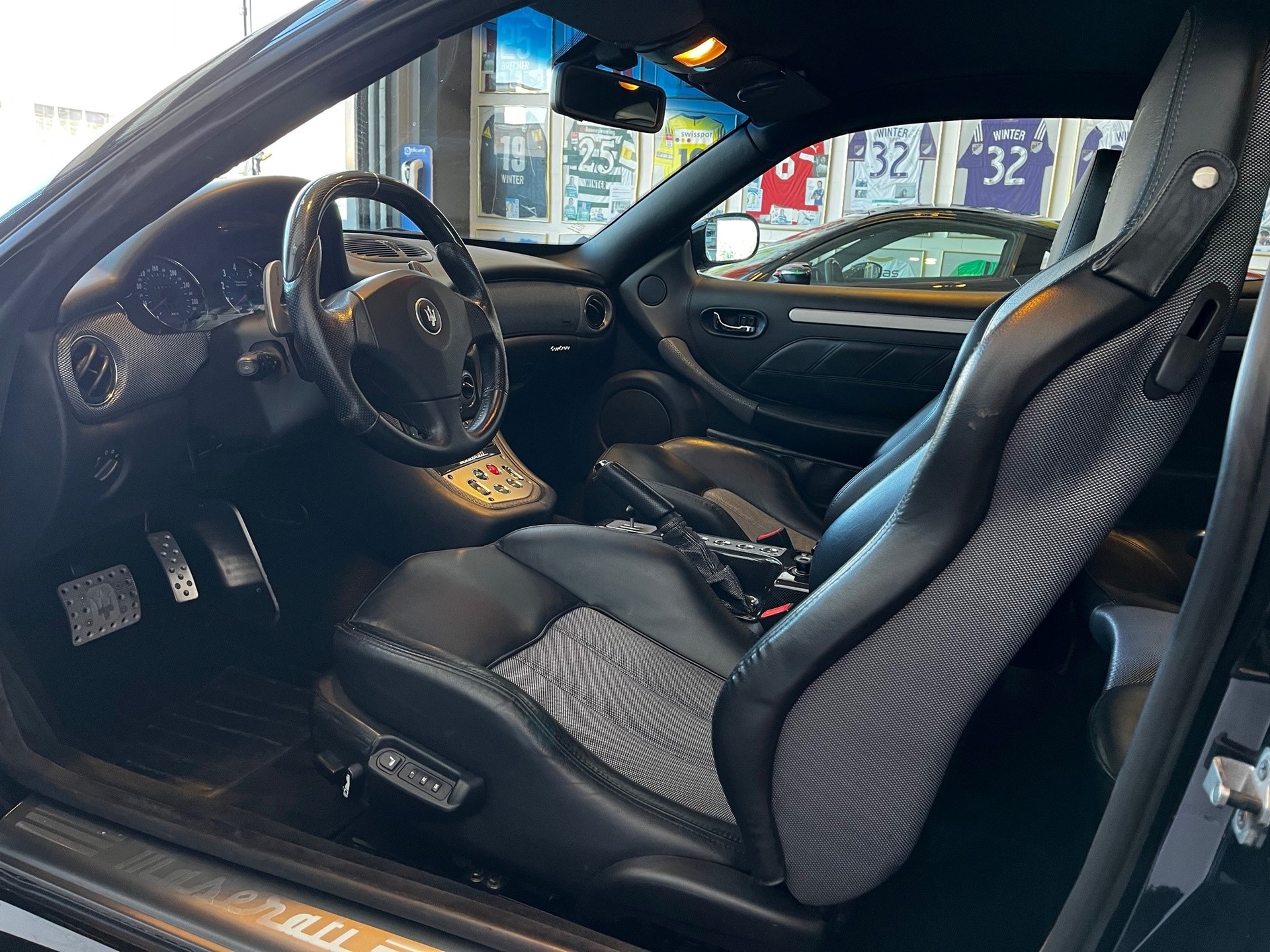 MASERATI Coupé GranSport-image-11