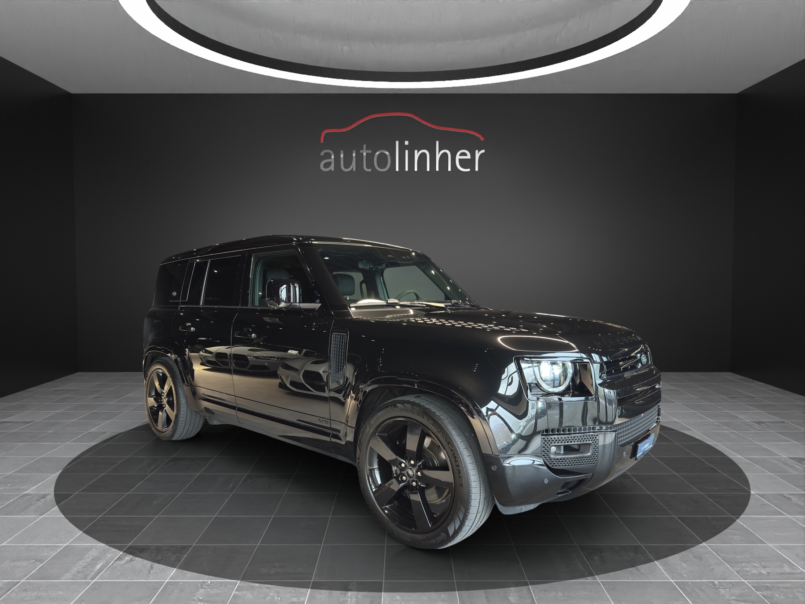 LAND ROVER Defender 110 525 V8 5.0 AT8-image-5